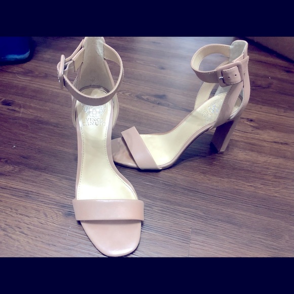 Nude heels - Picture 4 of 4